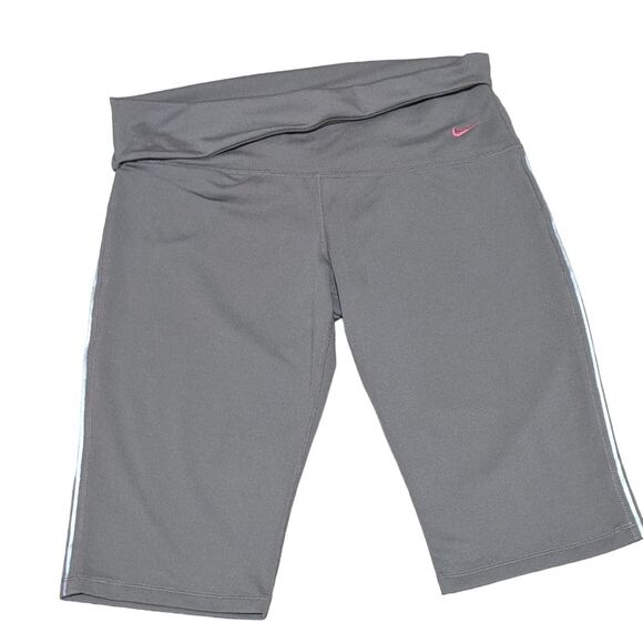 NEW Nike Dri-Fit 207163 colored tan - taupe workout shorts leggings medium - Picture 1 of 12